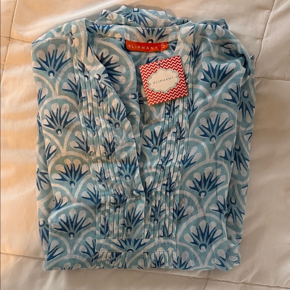 Oliphant Tops - NWT Oliphant Teal and Navy Patterned Top